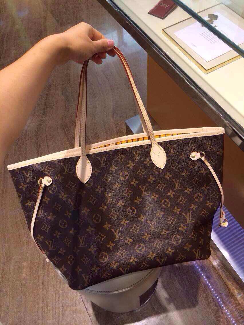 Authentic Louis Vuitton Monogram Neverfull MM Bag M40997 Mimosa
